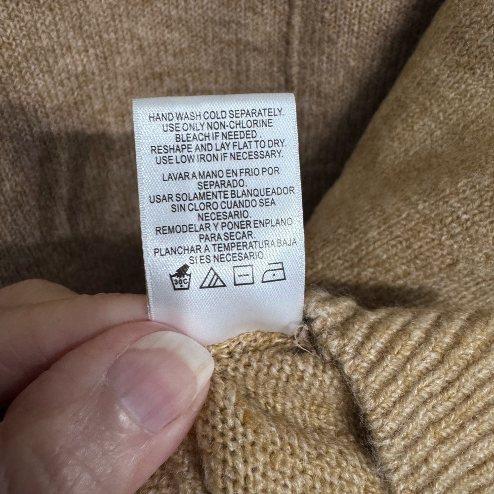 Vince Camino (NWT) Drop Shoulder Sweater, Size Large - Picture 9 of 13